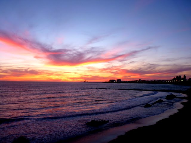 Atardecer en las playas de Cádiz Atardecer en las playas de Cádiz