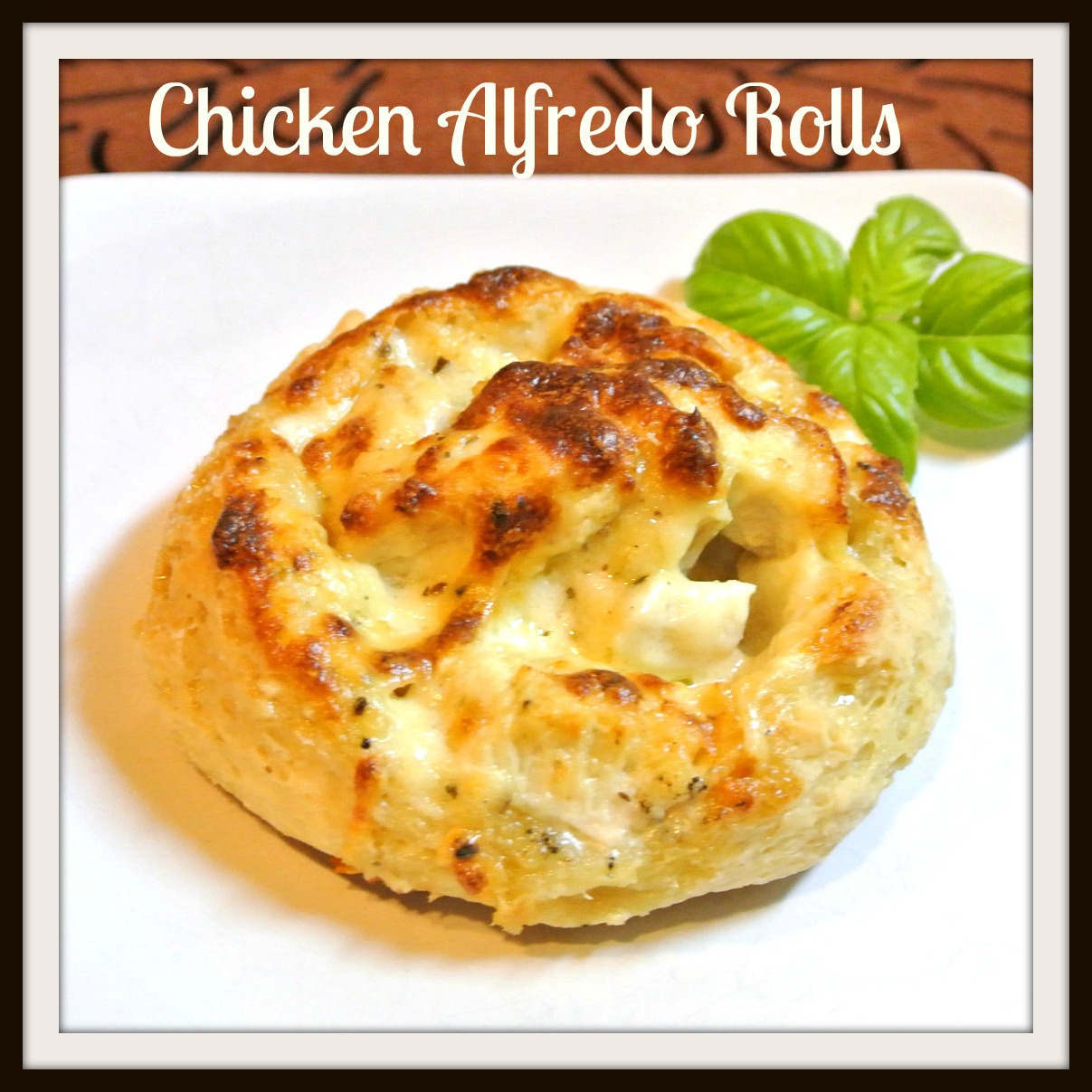 Mom, What's For Dinner? Chicken Alfredo Rolls and Giveaway