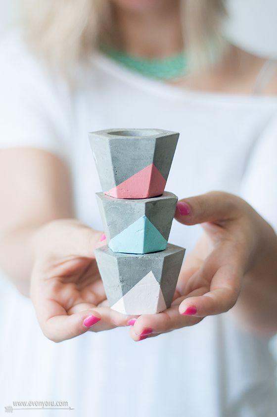 diy concrete candle holder