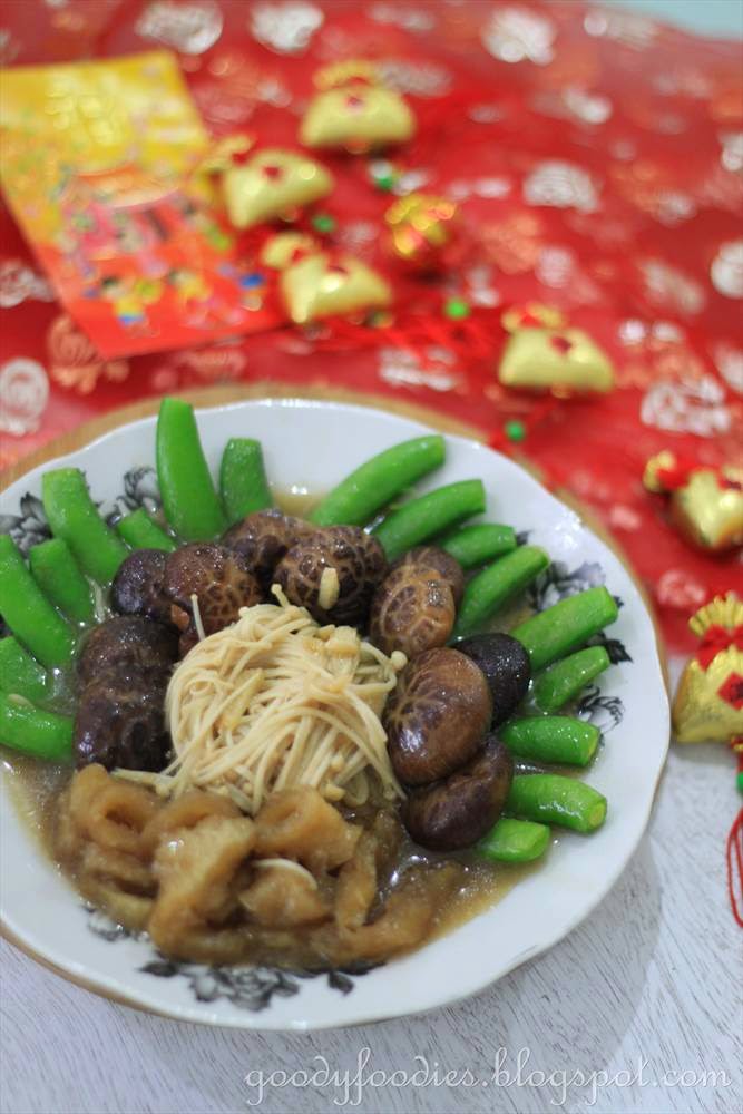 GoodyFoodies Recipe Braised fish maw with mushrooms and sugar snap peas