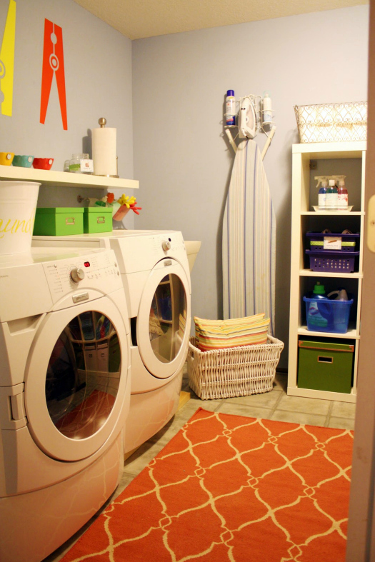 IHeart Organizing Laundry Land Part 1