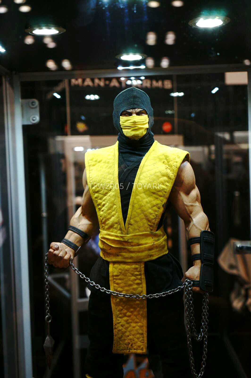 Dr Jengo's World NYCC 2014 PCS Mortal Kombat Statues