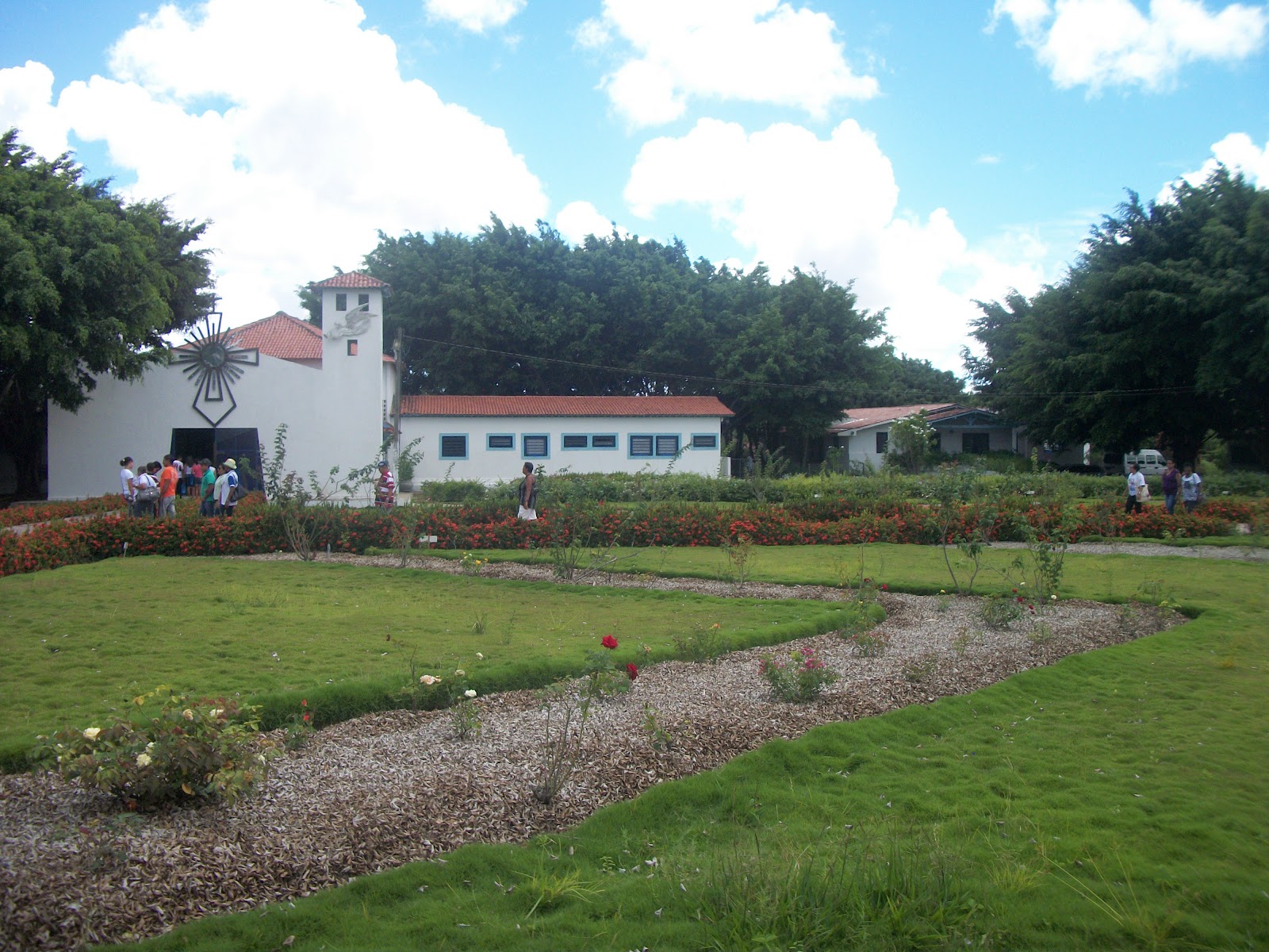 Grupo da visita a comunidade Servos de Maria