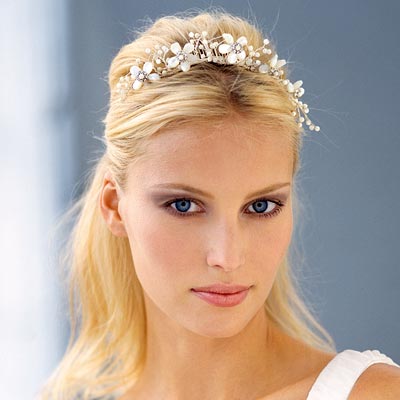 Wedding Hairstyles Half Up With Tiara. Wedding Hair Styles For Long