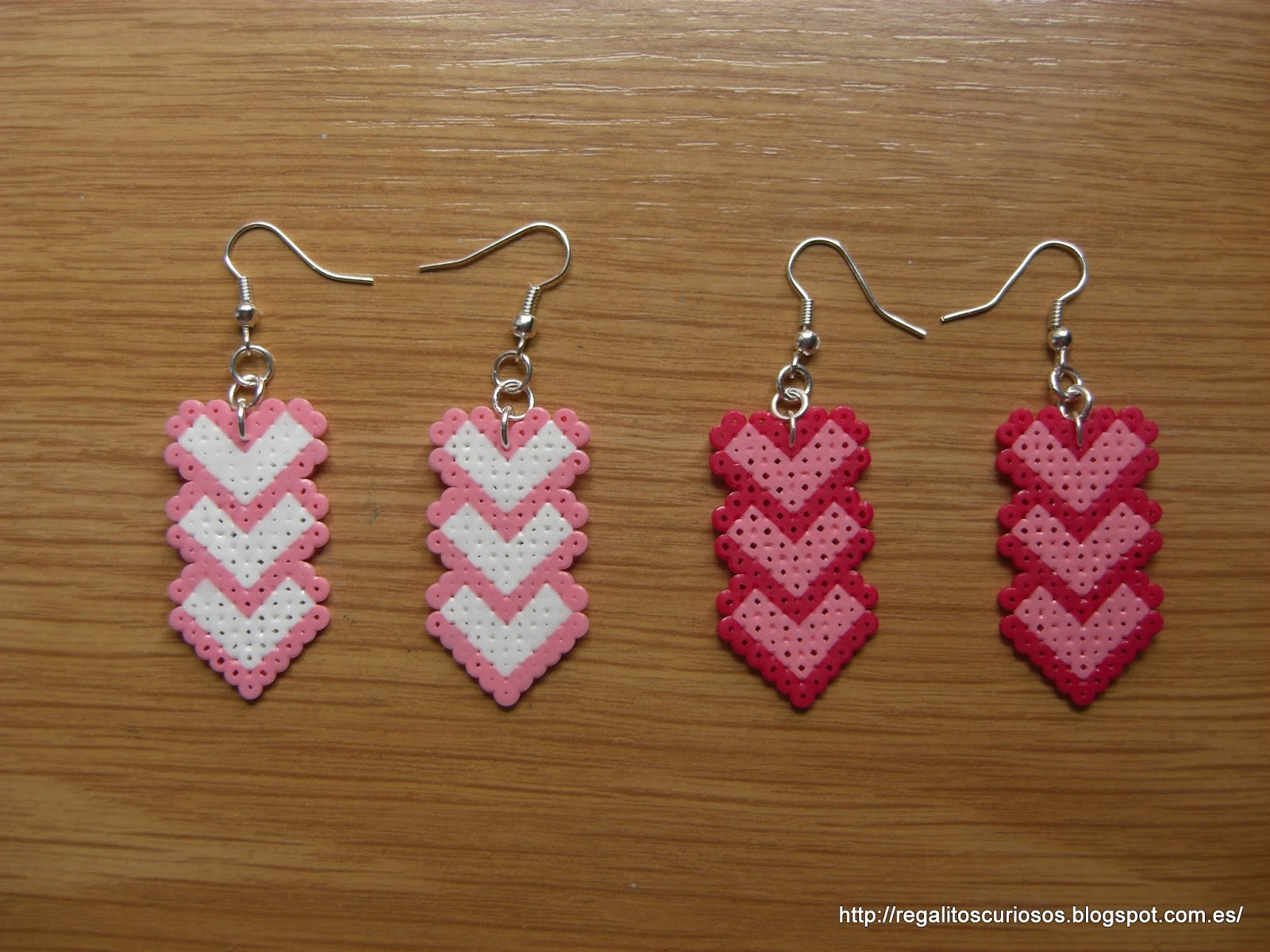 REGALITOS CURIOSOS: Pendientes hama