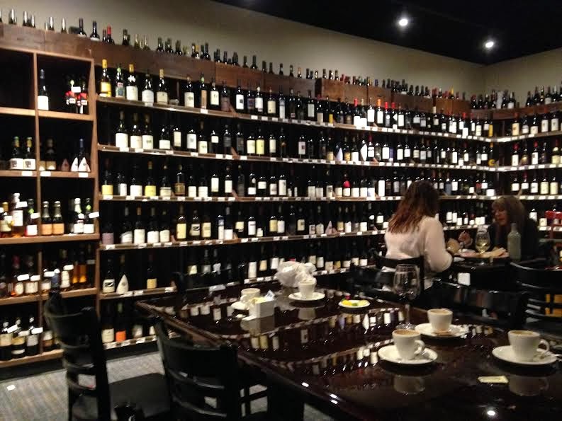 Con mucho gusto Mario Restaurante Bottles Guaynabo Puerto Rico