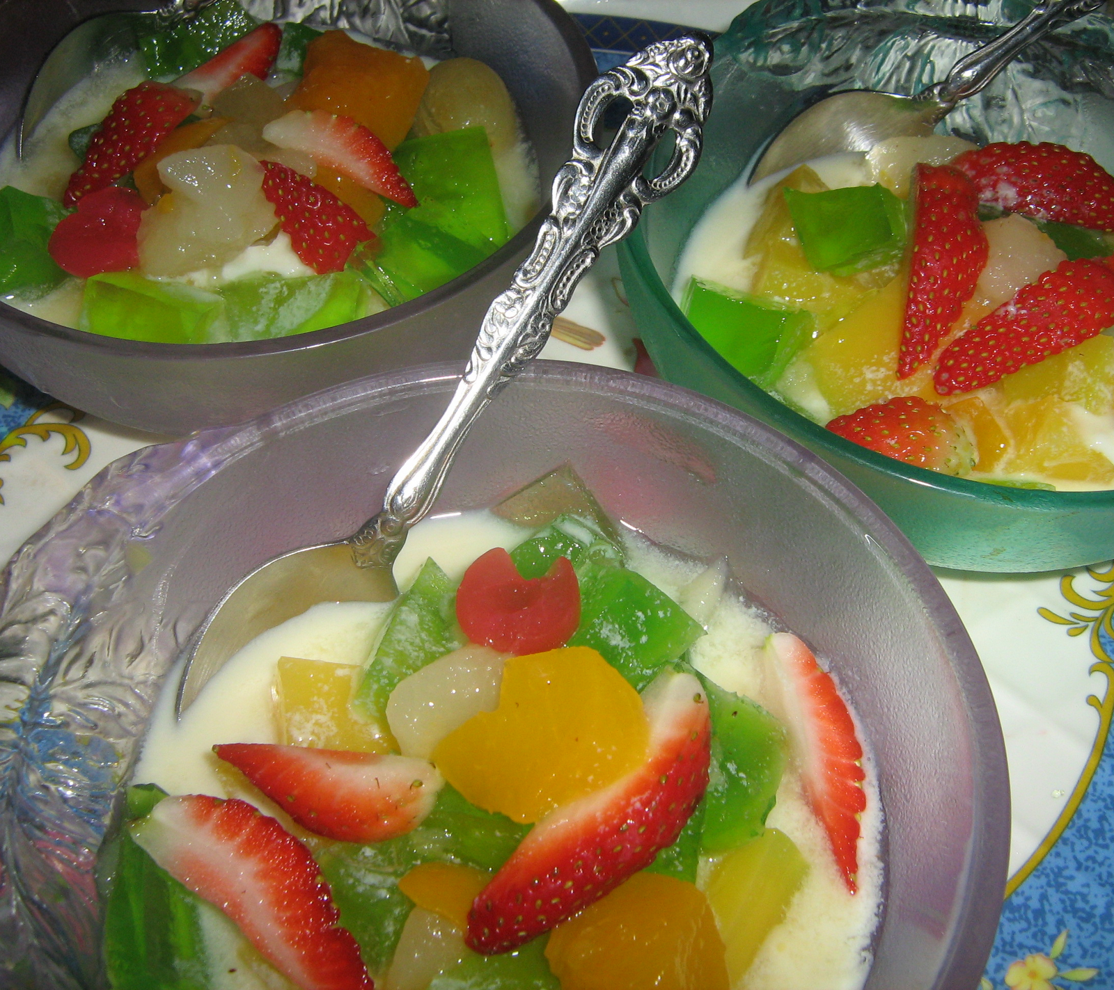 CUSTARD FRUIT COCKTAIL PUDDING WITH VANILLA SAUCE MAMA CUPIE CORNER