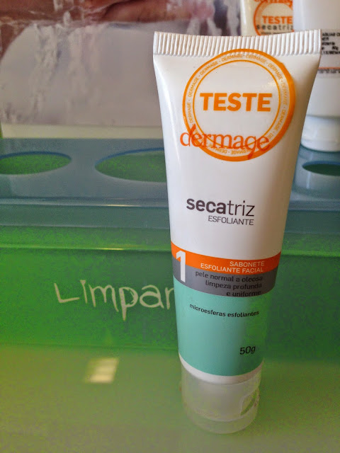 Passo a passo para uma limpeza ideal do rosto com produtos Dermage