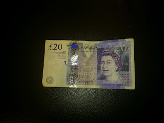 £20 note