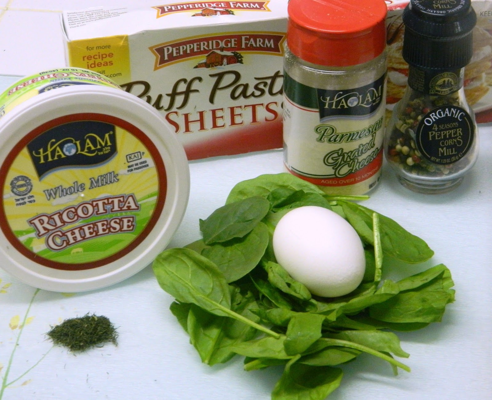 Spinach and Ricotta Pies Donna Hay