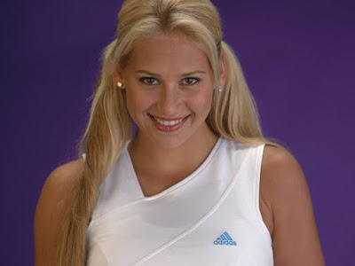 Russian - American Citizen Anna Kournikova Wallpaper