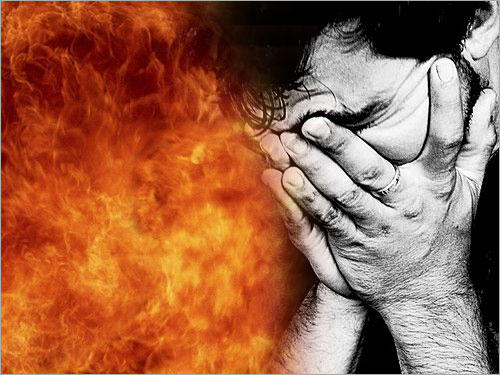 الهدى نت طريقك الى التوبة ويوم يعض الظالم على يديه ياسر الدوسري تلاوة مؤثرة جدا