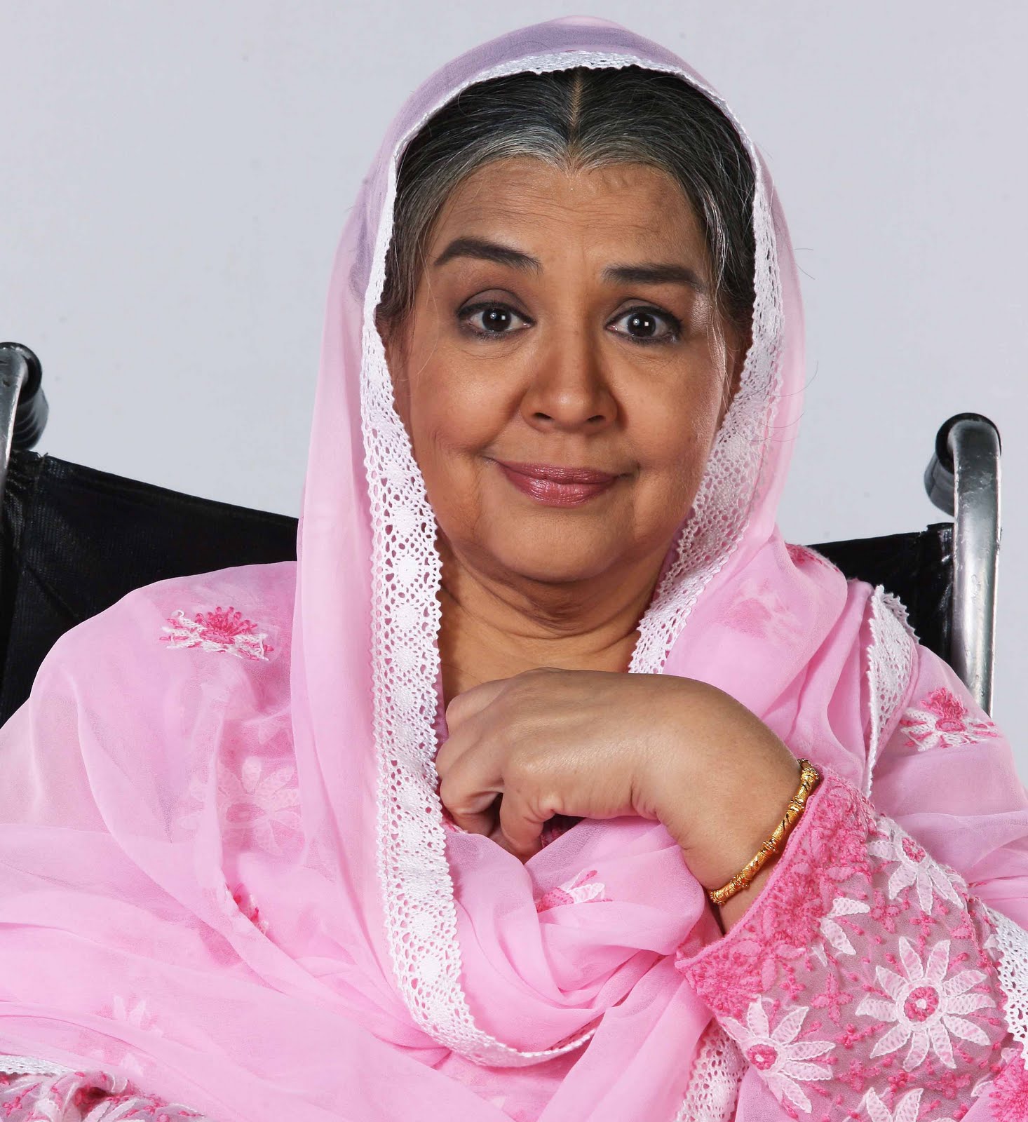 Bollywood Hot Actresses Photos: FARIDA JALAL Bollywood Hot Actors