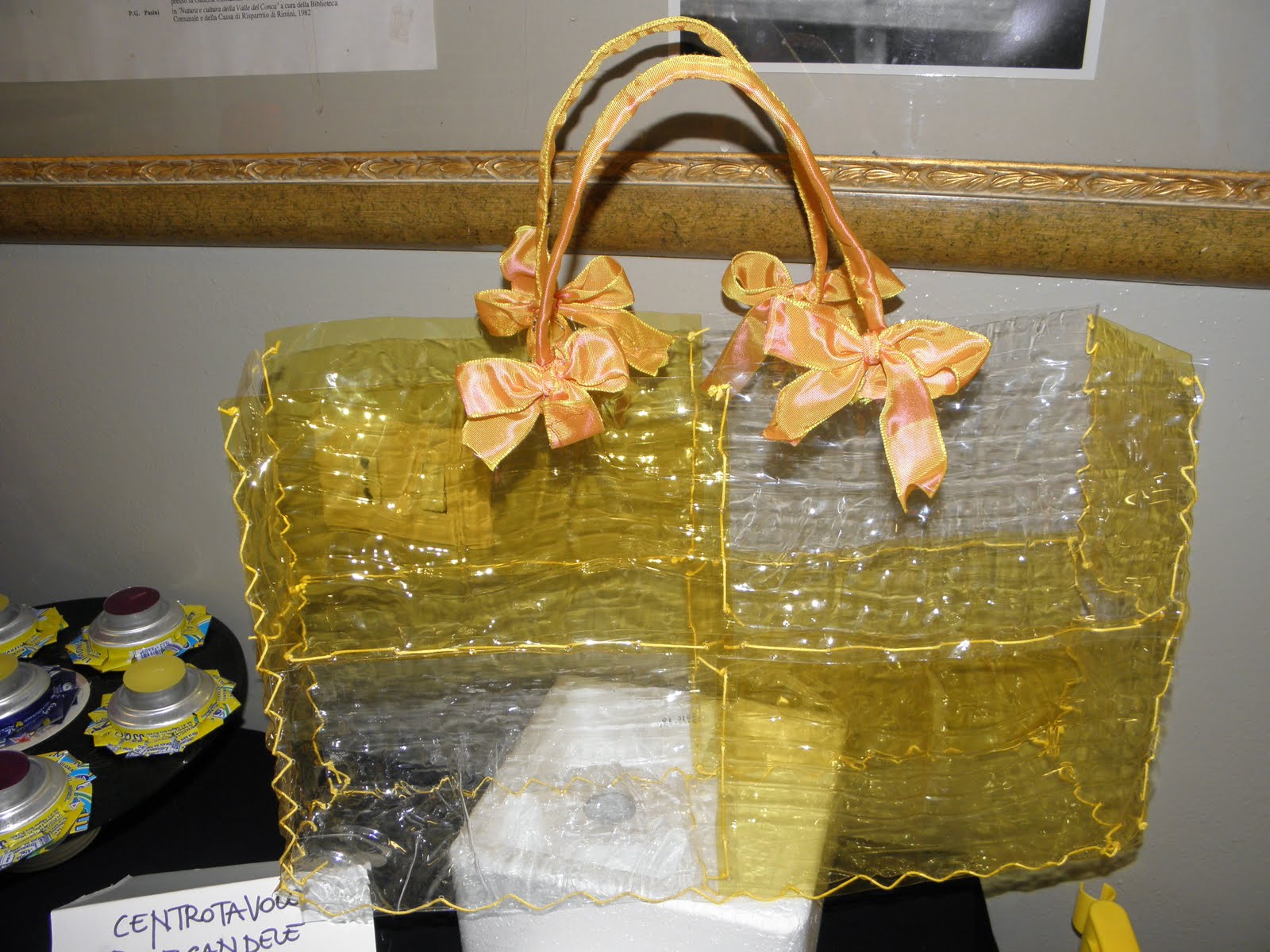 Lampade bottiglie plastica: nanopress donna riciclo creativo di ...