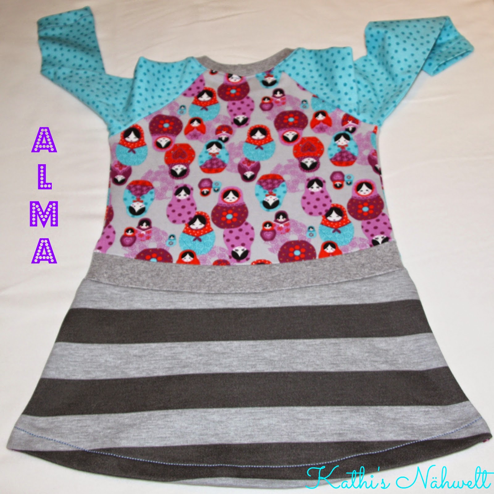 Eingezaunte Spiel Und Freilaufflache Fur Die Hunde Im Tierheim