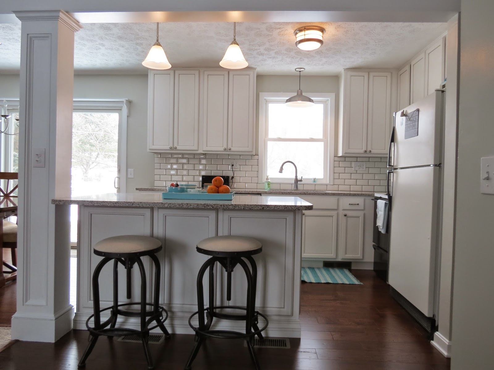 Mennonite Mama: The new kitchen