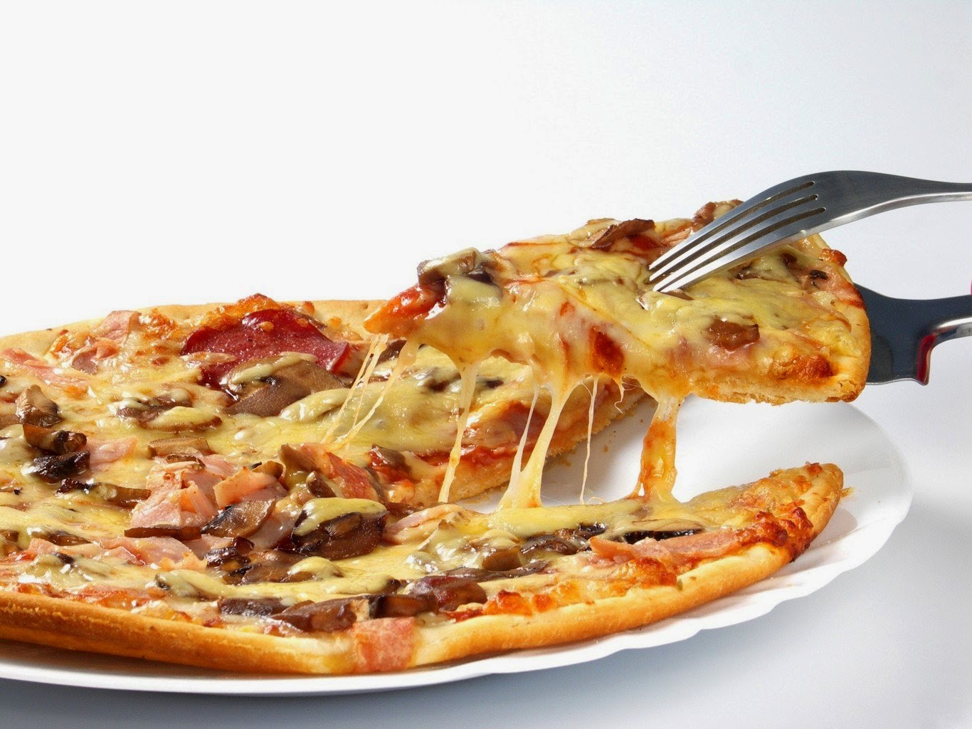 LES BONNES PIZZAS chez Edwin Pizza du mois août