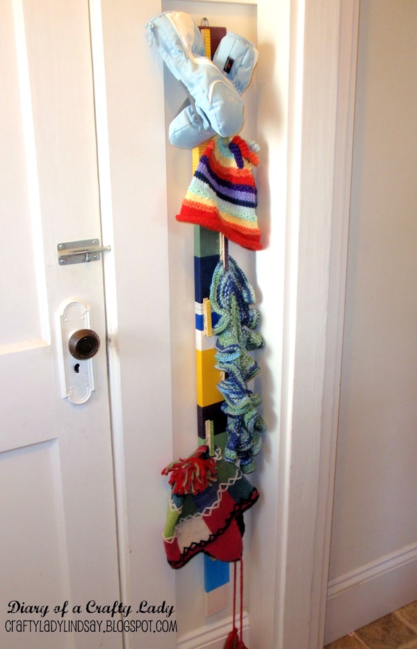 Mod Podged clothespin board for winter clothing. Mod Podge Rocks