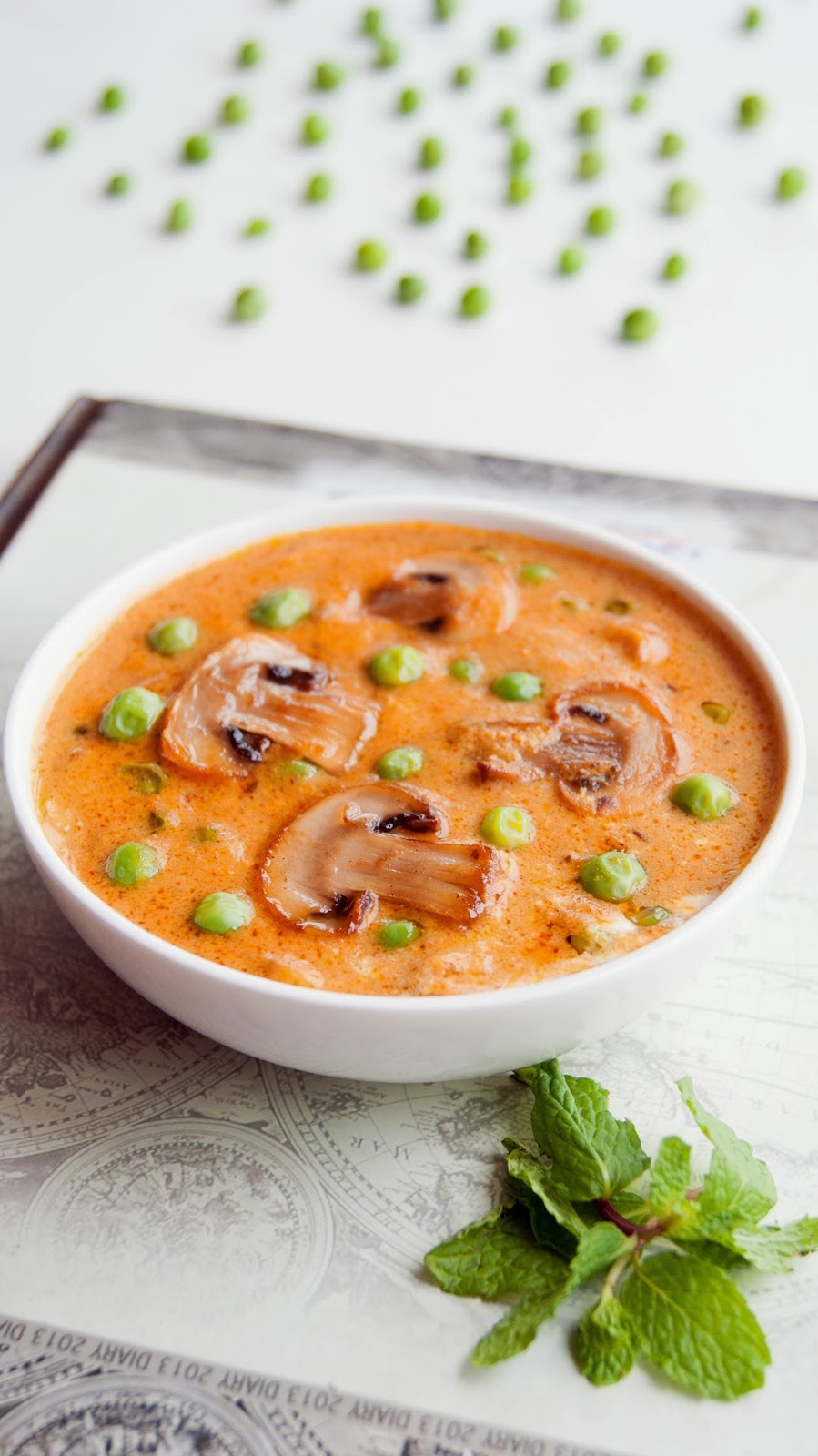 Always Hungry Mushroom and Green Peas Korma