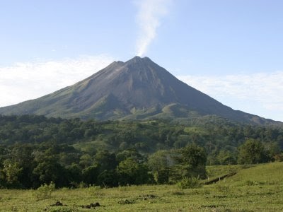 Desafio Monteverde and Arenal Volcano Tours Costa Rica: Top 5 Volcanoes