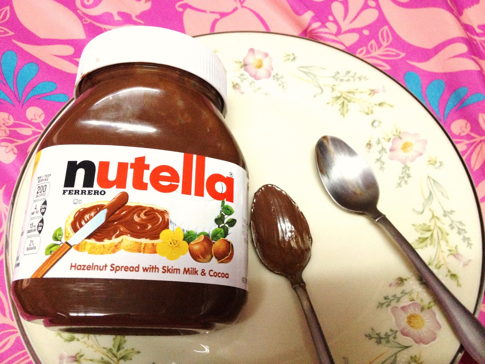 Just tasting ) Nutella VS Trader Joe's