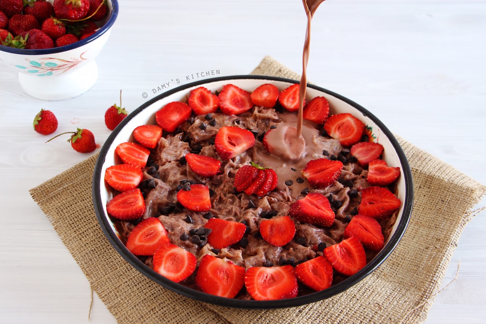 Çikolata Soslu Güllaç Tarifi Çikolata Soslu Güllaç Tarifi