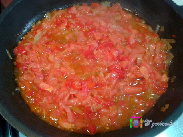 Cebolla, tomate y pimiento rojo