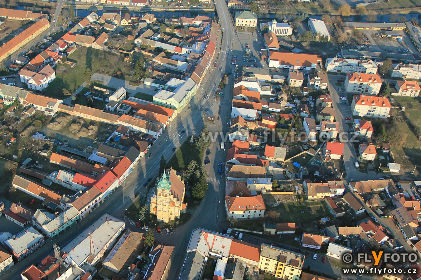 FLyFOTO letecká fotografie a video Chlumec nad Cidlinou