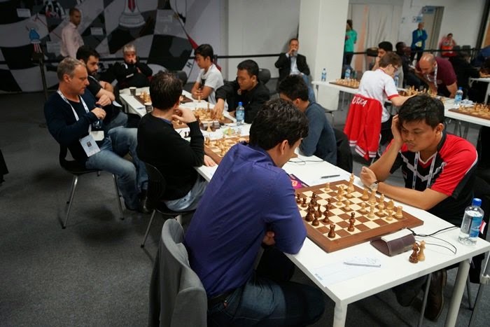 Na rodada 6, Carlsen vence a partida mais longa de todos os tempos