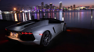 Lamborghini Aventador photos