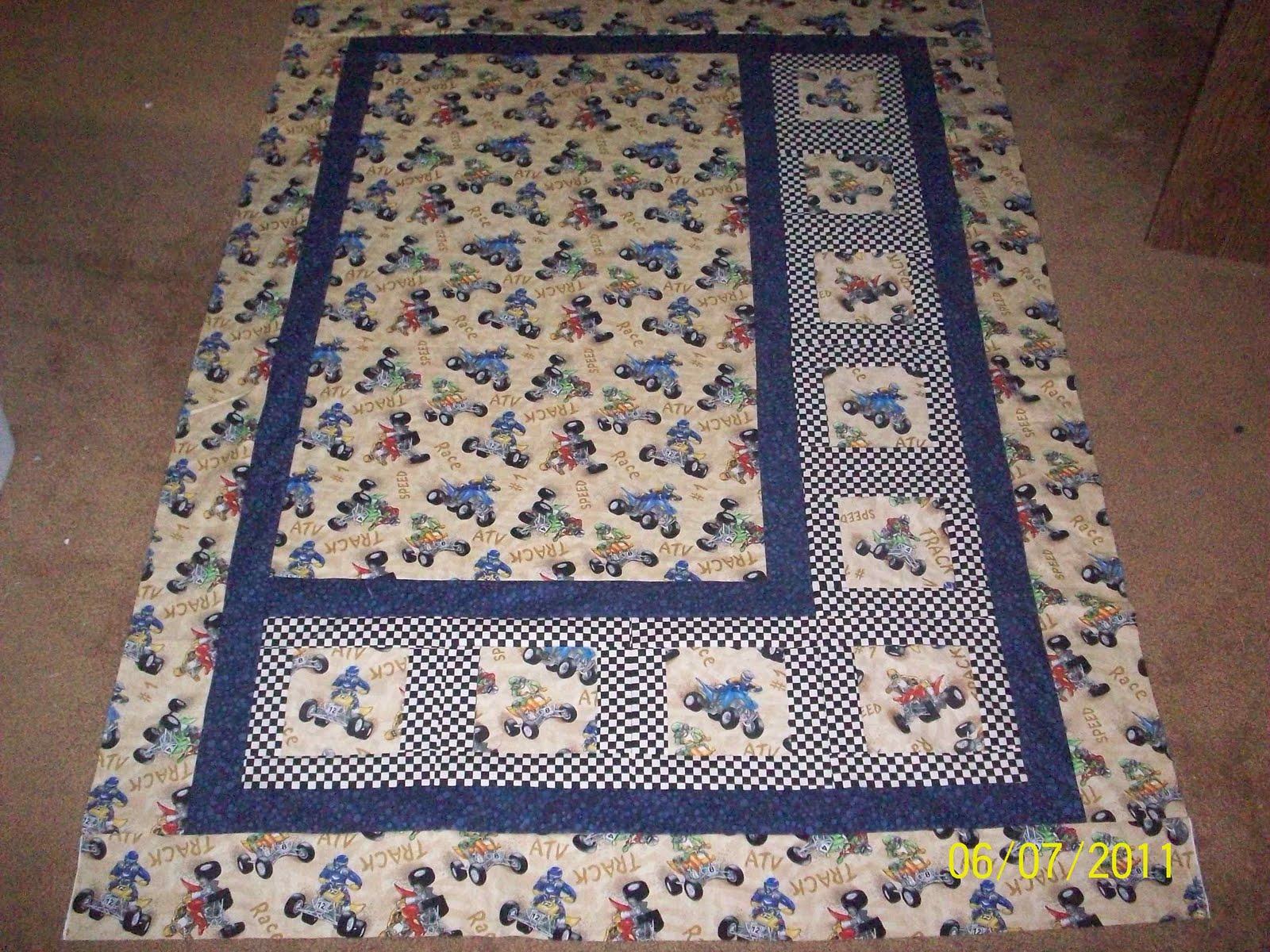 Stampin' Quilter Quad & ATV themed Sidelights quilt