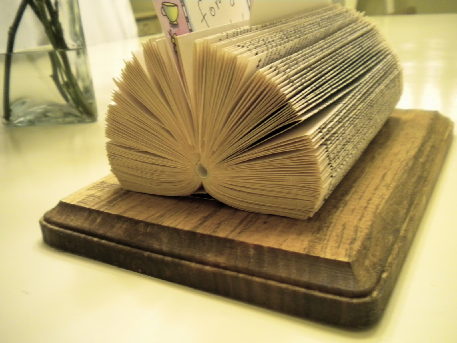 You Could Make That Note holder for book lovers!