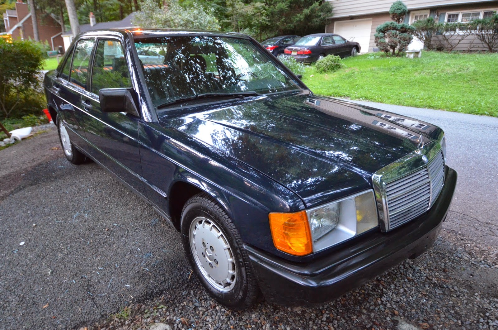 TheClassicCarFactory.com : Mercedes Benz w201 190e 2.3 / 2.6 / Cosworth / Sportline  Limited Edition Review