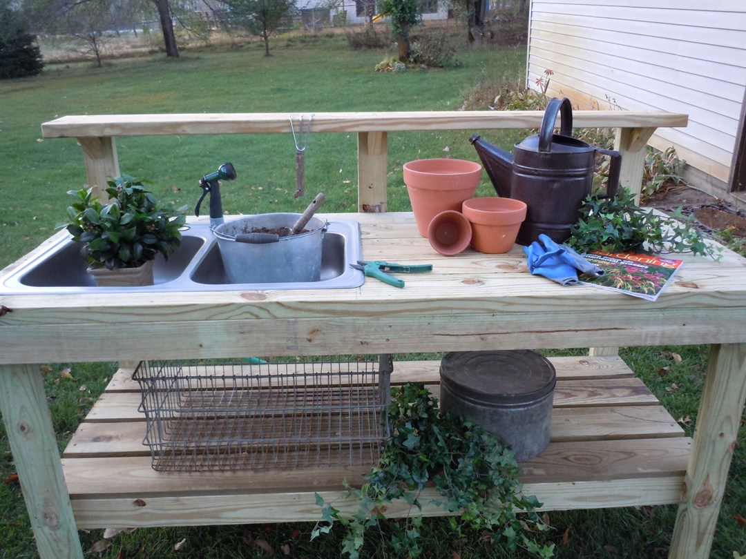 Everything in Between: Potting Bench