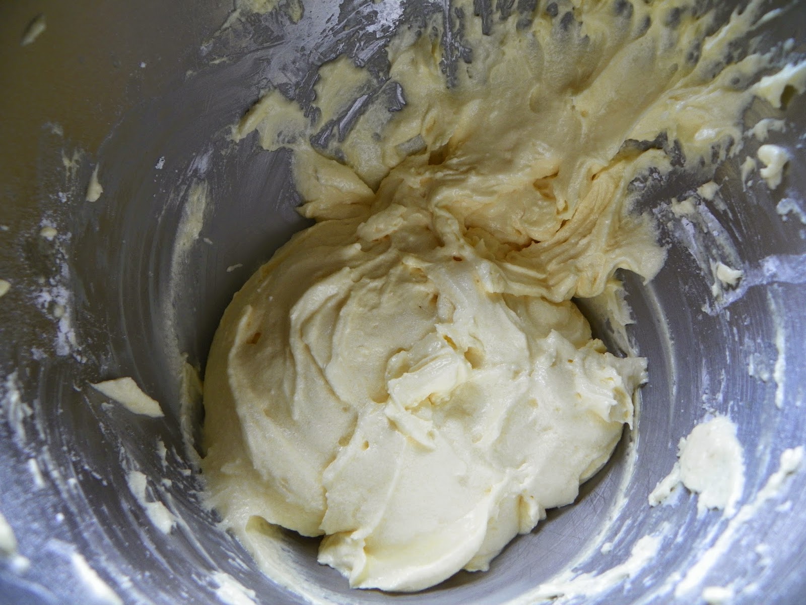 Dicky Bird's Nest Week 18 Strawberry Shortbread Cookies