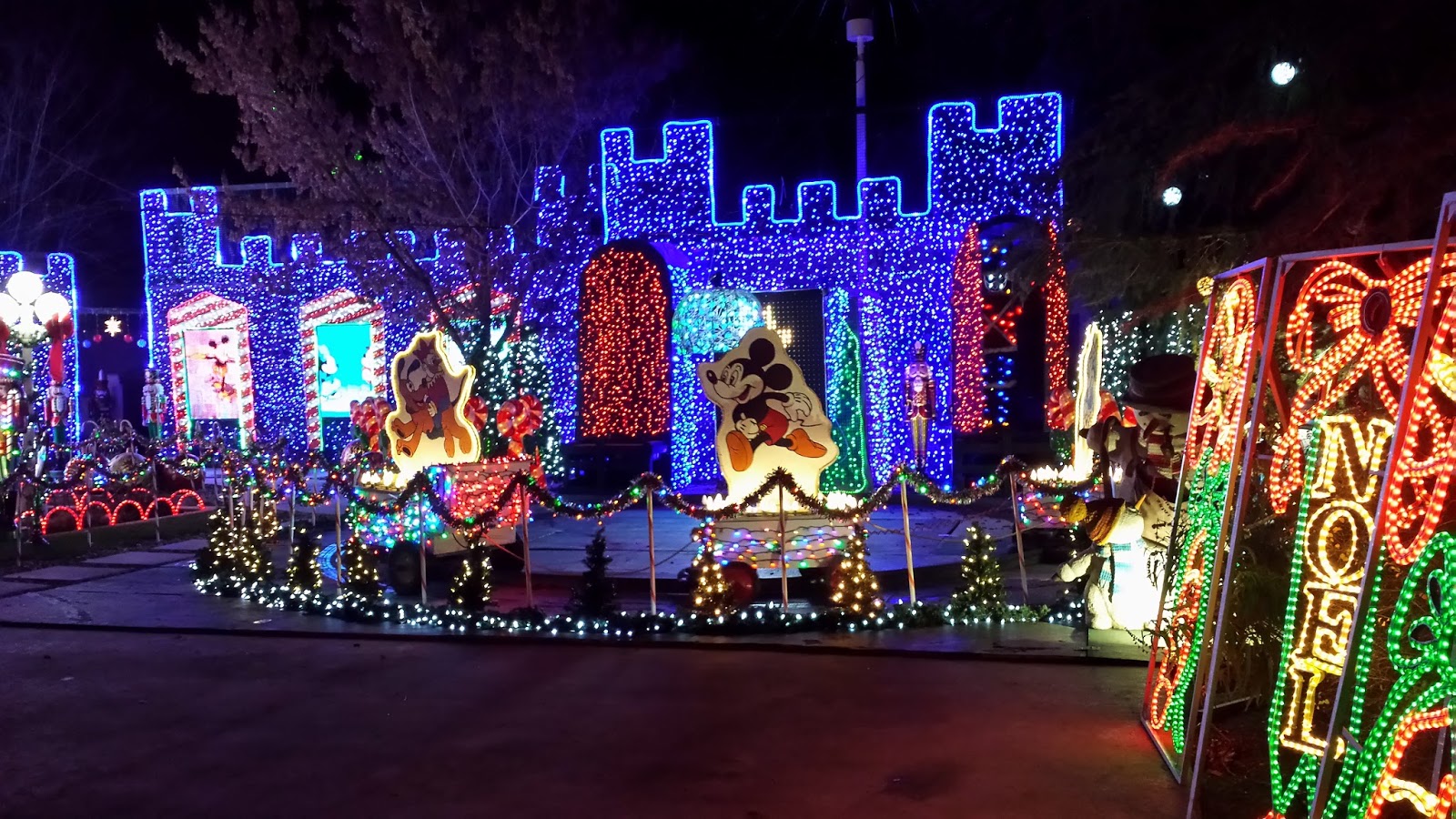 Jana's Place Our Walk Along Christmas Tree Lane