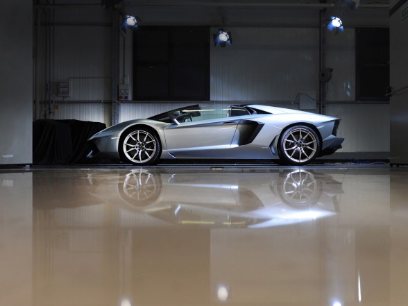 Lamborghini Aventador Lp 700 4 Roadster 2013 Benarkan