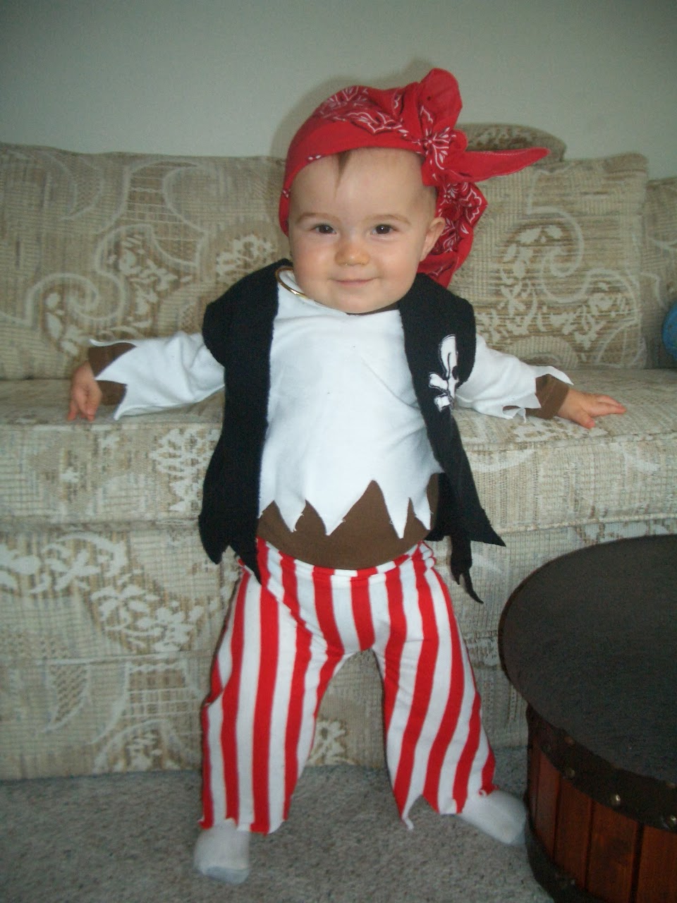 Leesh & Lu's Recipe Box 7Layer Bean Dip {Halloween Edition}