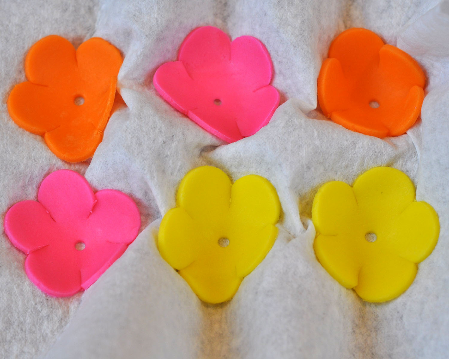 Beki Cook's Cake Blog Easy Hawaiian or BeachThemed Cupcakes