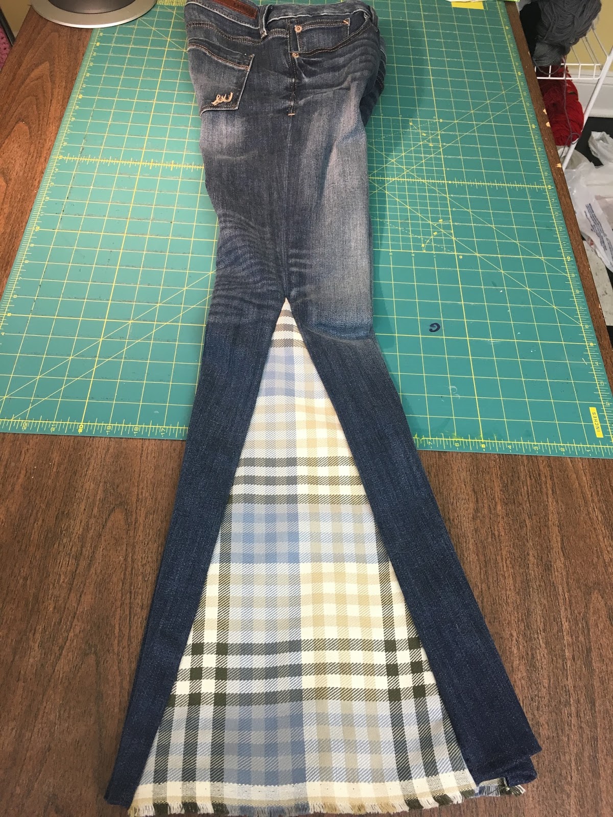 Make My Day Camp DIY Bell Bottom Jeans