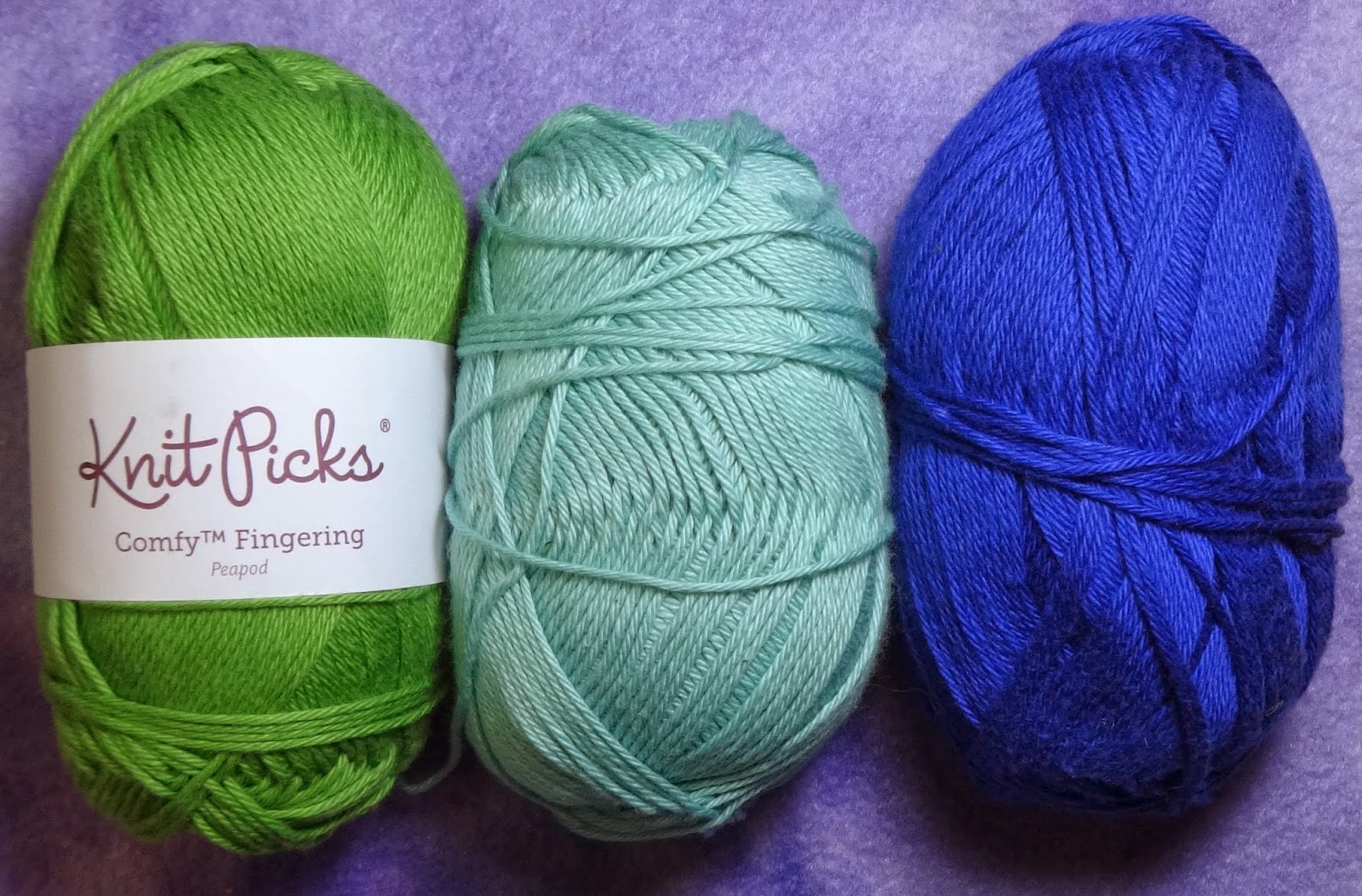 Mix Me Up! Yarn review Knit Picks Comfy Fingering