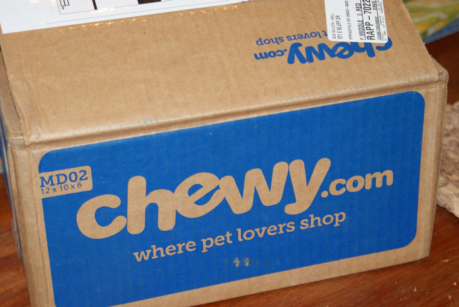 chewy box