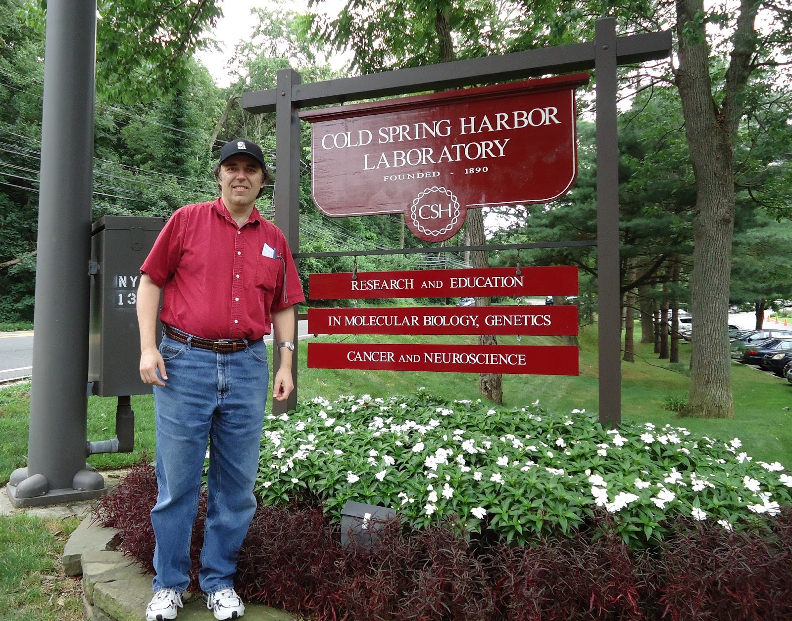 Intermediate Physics for Medicine and Biology Cold Spring Harbor