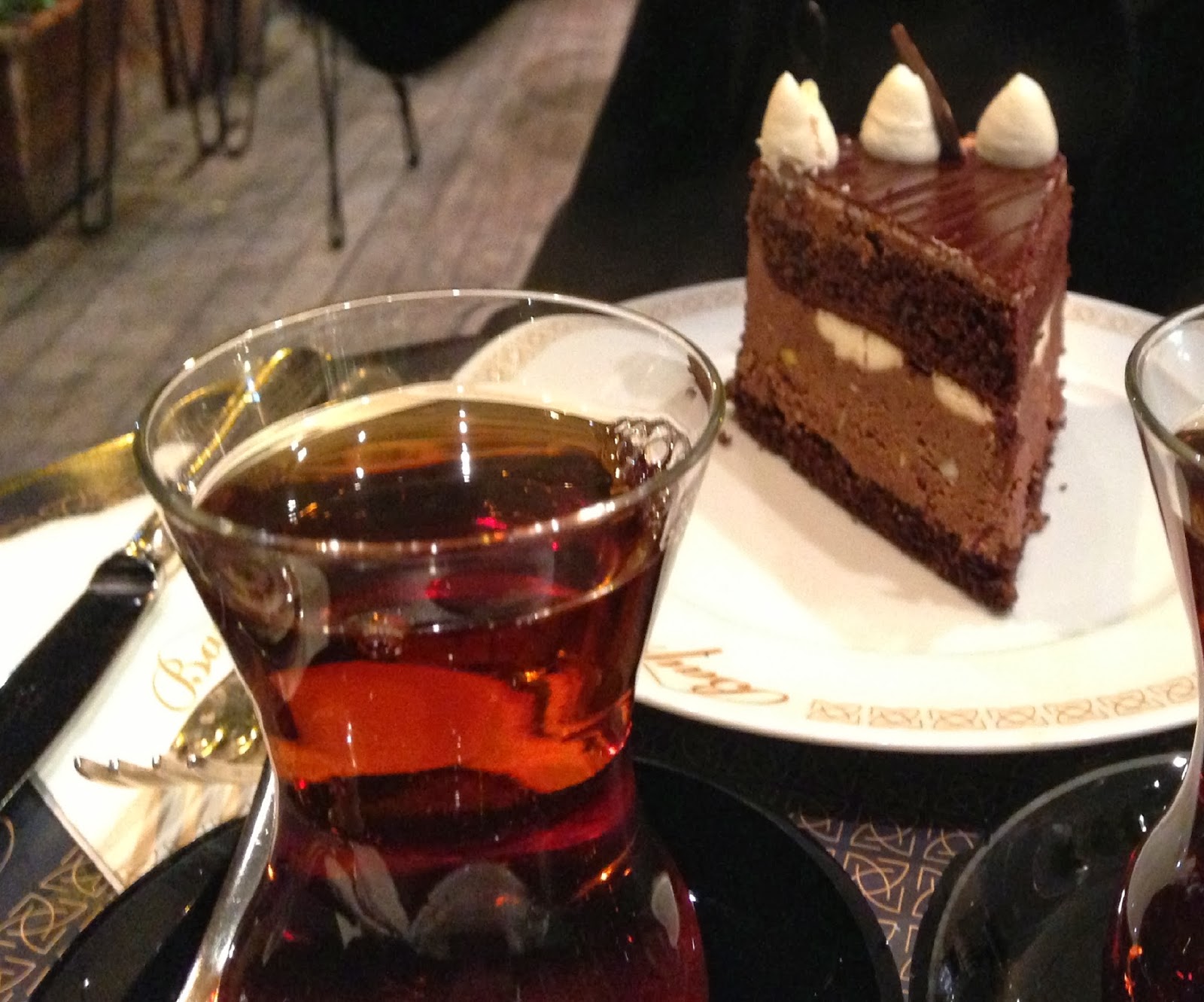 sarı fiyonk Baylan Pastanesi Bebek