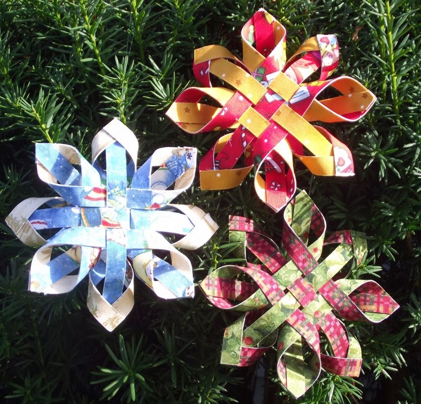 craft maniacs 3d paper snowflake ornaments paper snowflakes 3d