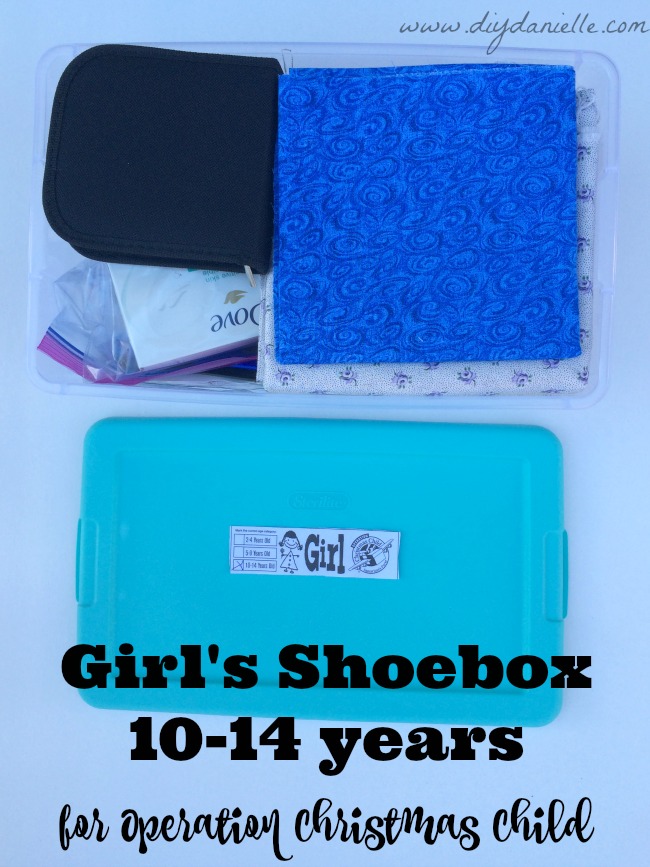 How to pack a Girl's Shoe Box for Operation Christmas Child: Ages 10-14 years old. Age 10-14 years old Operation Christmas Child Shoe Box for a girl.