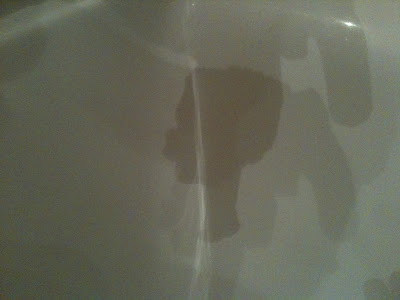 bath shadow