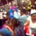 Así reaccionaron clientes a la llegada de jabón en un supermercado (video)