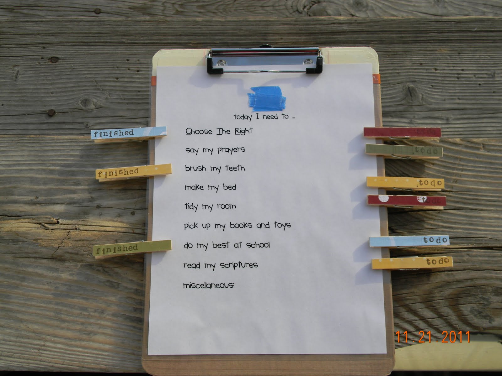 Clipboard Chore Chart With Clothespins
