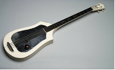 BASSKOM JAMBI Blogger Sejarah Bass Paul Tutmarc